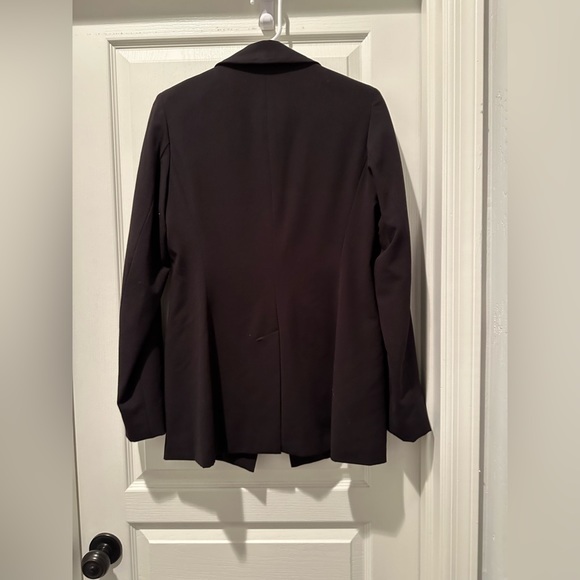 Boston Proper Andrea Behar Jeweled Crest Single Button Blazer - Picture 6 of 8